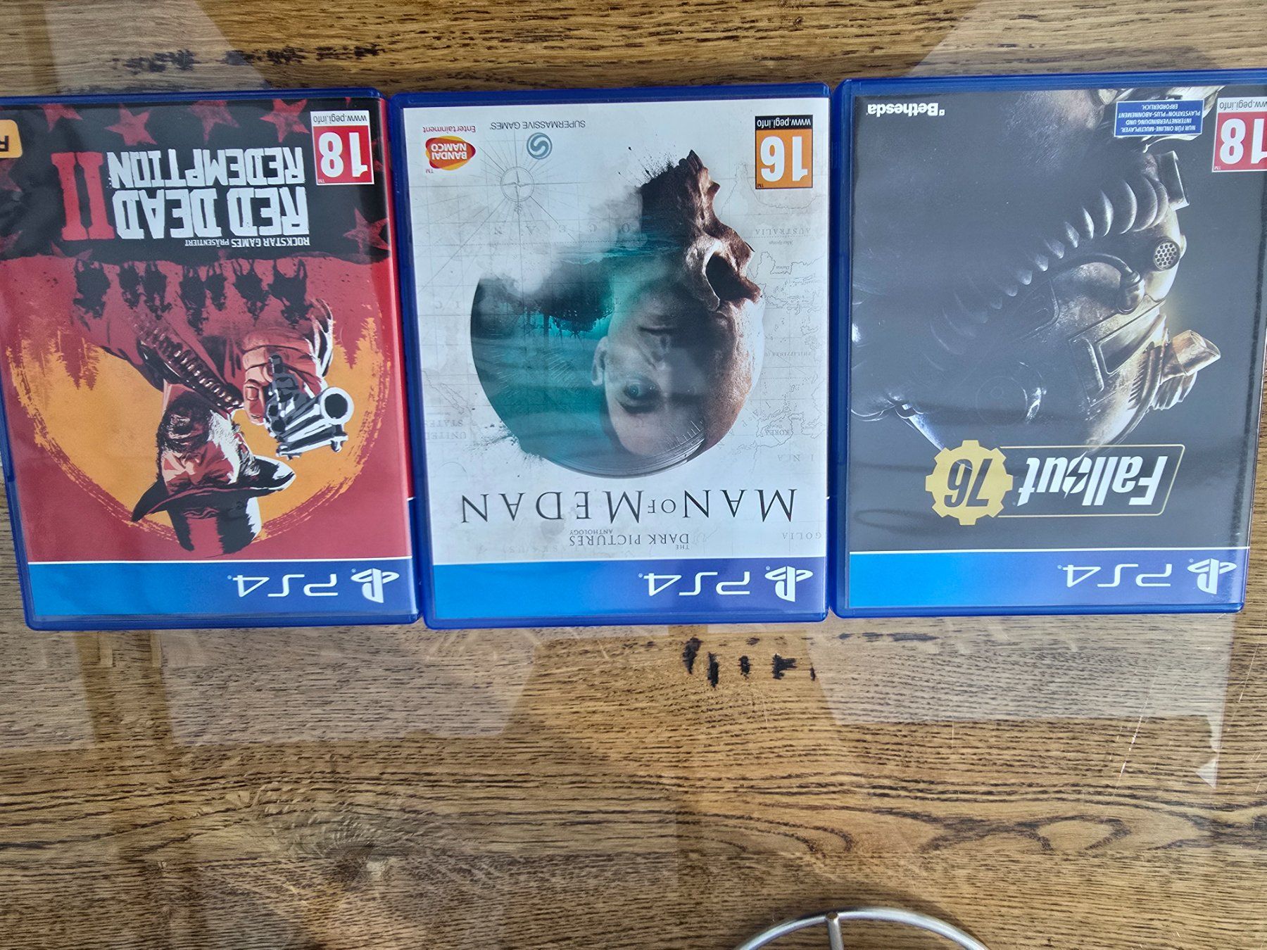 Sony Consoles: PlayStation 4 500GB + Controller + 3 Spiele + HDMI – D'occasion à Knonau par ale_2wxy 1